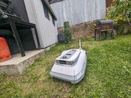 image client 1 Robot tondeuse Ecovacs Goat G1 800 autonome innovant