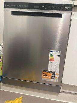 image client 1 Lave vaisselle Whirlpool W7fhs51x Maxispace autonome performant