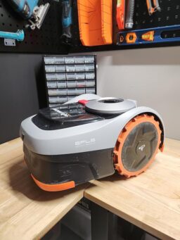 image client 1 Robot tondeuse autonome navimow segway i205 awd