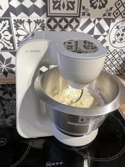 image client 10 Robot pâtissier Bosch Mum58l20 multifonction puissance optimale pratique innovant