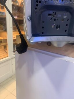 image client 10 Four Micro ondes Candy Moderna CMWA23TNDS
