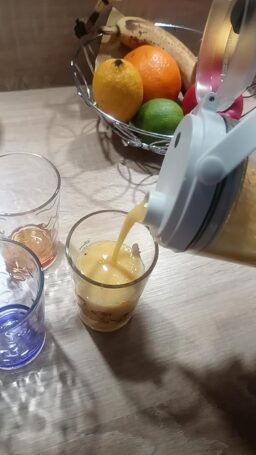 image client 10 Blender portable Ninja BC151EUBK pour smoothies et shakes