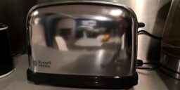 image client 10 Grille pain Russell Hobbs 23311 56 Victory