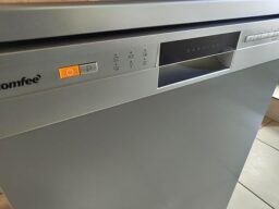 image client 2 Lave vaisselle Comfee CDWEF1034BW autonome pratique performant