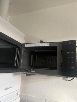 image client 2 Micro Ondes Lg Mh6032gas