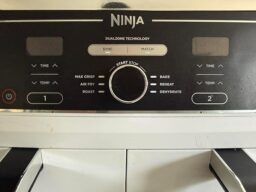 image client 2 Friteuse À Air Ninja Foodi MAX Dual Zone AF400EUWH