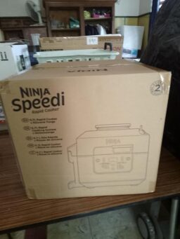 image client 2 Autocuiseur Rapide Ninja Speedi ON400EUCP