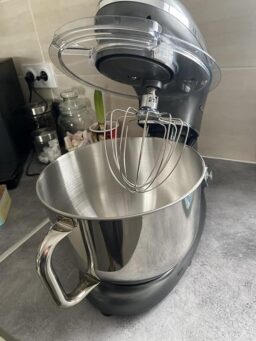 image client 2 Robot pâtissier Fentic SM 1504N multifonction hautes performances