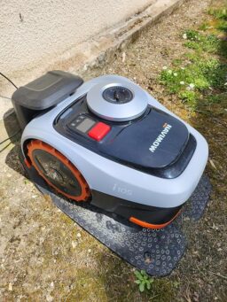 image client 2 Robot tondeuse autonome navimow segway i205 awd