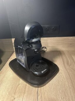 image client 3 Machine à café multi boissons Bosch Tas102ea