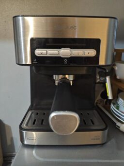 image client 3 Machine à café expresso Cecotec Power Espresso 20 Barista Pro