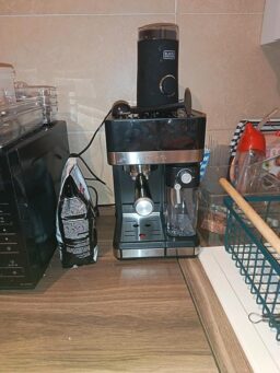 image client 3 Machine Expresso Cecotec Power Espresso 20 Touch & Cream