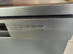 image client 3 Lave vaisselle Comfee CDWEF1034BW autonome pratique performant