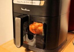 image client 3 Friteuse À Air Compact Moulinex Easy Fry Mega EZ8558F0