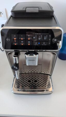 image client 3 Machine à espresso Philips EP2220-10 automatique avec broyeur