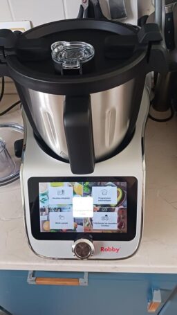image client 3 Robot cuiseur multifonctions robby ROBICOOK intelligent recettes automatiques