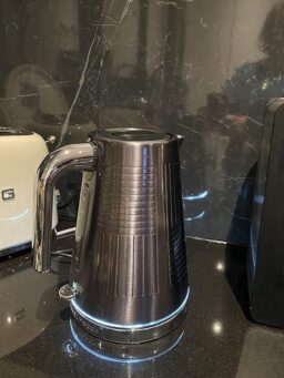 image client 3 Grille pain Russell Hobbs Geo Steel 25250 56