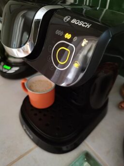 image client 4 Machine À Café Dosette Automatique Bosch Tassimo My Way Tas6502