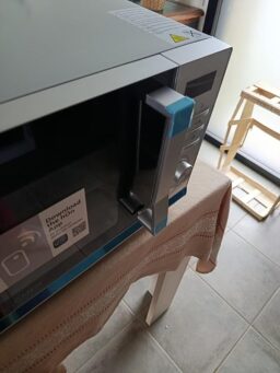image client 4 Four Micro ondes Candy Moderna CMWA23TNDS