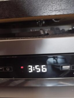 image client 4 Lave vaisselle Whirlpool W7fhs51x Maxispace autonome performant