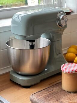 image client 4 Robot pâtissier compact Moulinex Bake Simple QA1413F0