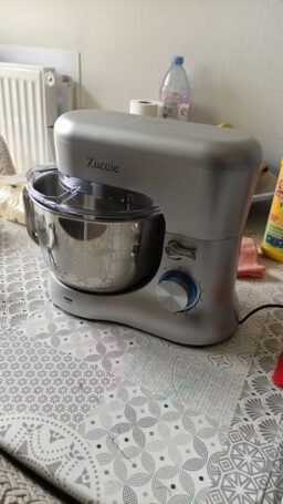 image client 4 Robot pâtissier Zuccie 5l