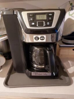 image client 4 Cafetiere a grain programmable Russell Hobbs Chester 22000 56