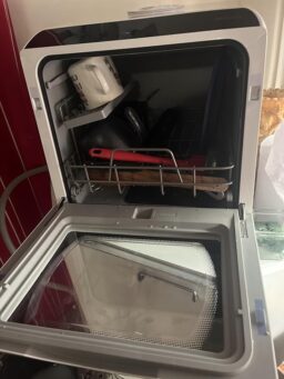image client 5 Lave vaisselle compact AIRMSEN Mini de Comptoir