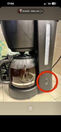 image client 5 Cafetière électrique amazon basics machine à café filtre 10 tasses
