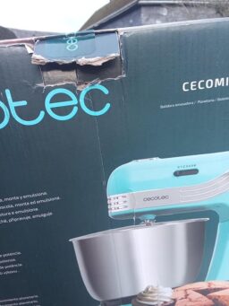 image client 5 Batteur pétrisseur Cecotec CecoMixer Easy pour pâtisserie maison