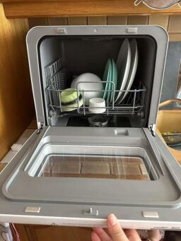 image client 5 Lave vaisselle Comfee Mini Lite CDWMTO201D(W) Compact