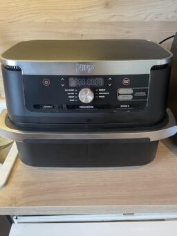image client 5 Friteuse À Air NINJA Foodi FlexDrawer Fryer