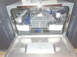image client 6 Lave vaisselle compact Comfee Td602e w modèle autonome pratique