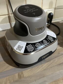 image client 6 Friteuse sans Huile Portable NINJA CRISPi FN101EUGY