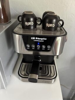image client 6 Cafetiere expresso Orbegozo Ex 6000