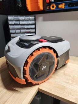 image client 6 Robot tondeuse autonome navimow segway i205 awd