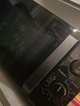 image client 6 Micro Ondes Toshiba MW2 MM20P(BK)