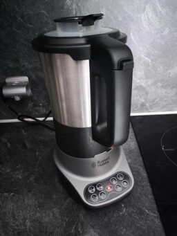 image client 7 Blender chauffant Russell Hobbs 21480 56