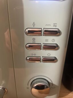 image client 7 Micro ondes Cecotec Proclean 3010 Retro Vert