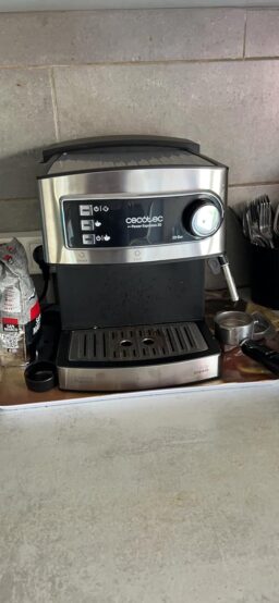 image client 7 Machine à café expresso Cecotec Power Espresso 20 Barista Pro