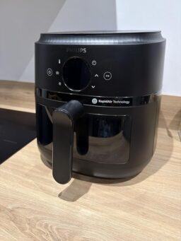 image client 7 Friteuse À Air Philips Airfryer Série 2000 NA230-00