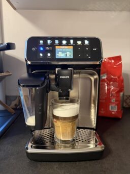 image client 7 Expresso Broyeur Philips Ep5544-50 Série 5500