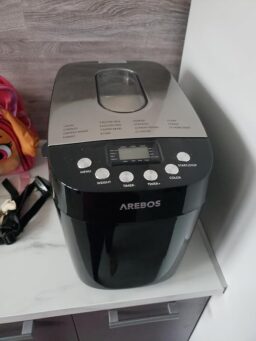 image client 8 Machine à pain Arebos à 1500 g