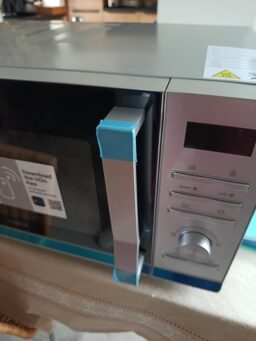 image client 8 Four Micro ondes Candy Moderna CMWA23TNDS