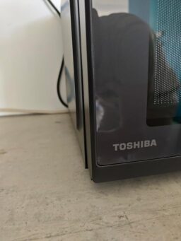 image client 9 Four À Micro ondes Toshiba MW3 AG25PFI(MG)