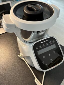 image client 9 Robot cuiseur Moulinex Companion Pro HF850BF0 multifonction