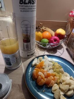 image client 9 Blender portable Ninja BC151EUBK pour smoothies et shakes