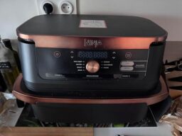 image client 9 Friteuse sans Huile NINJA AF550EU FlexDrawer