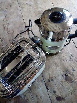 image client 9 Grille pain Russell Hobbs Modèle 21681 56 Édition Spéciale