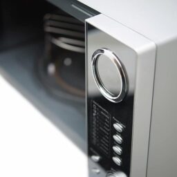 Image du fabricant 6 du Micro-ondes H.Koenig VIO9
